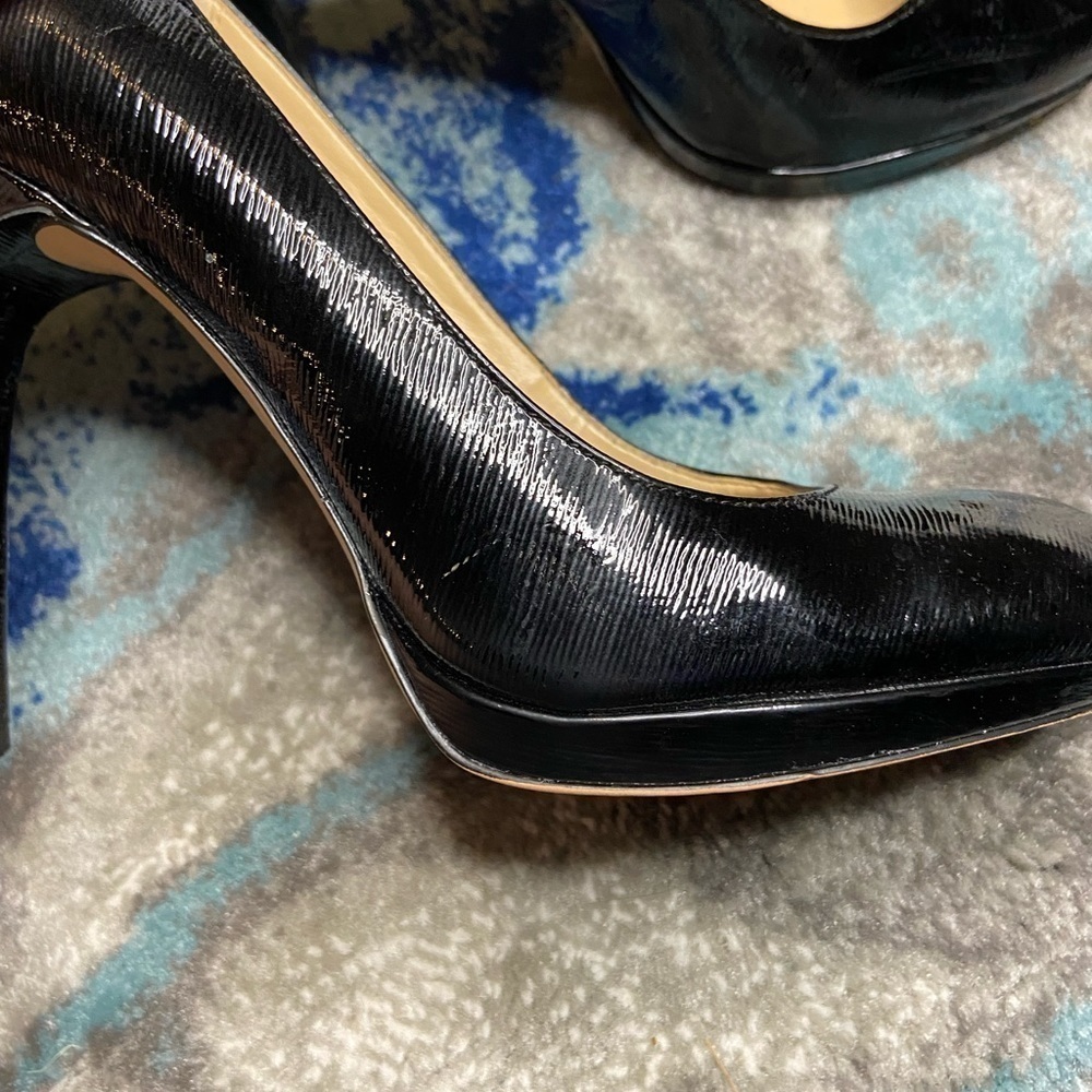 Micheal Kors Black Platform pumps size 8.5 - Picture 7 of 9